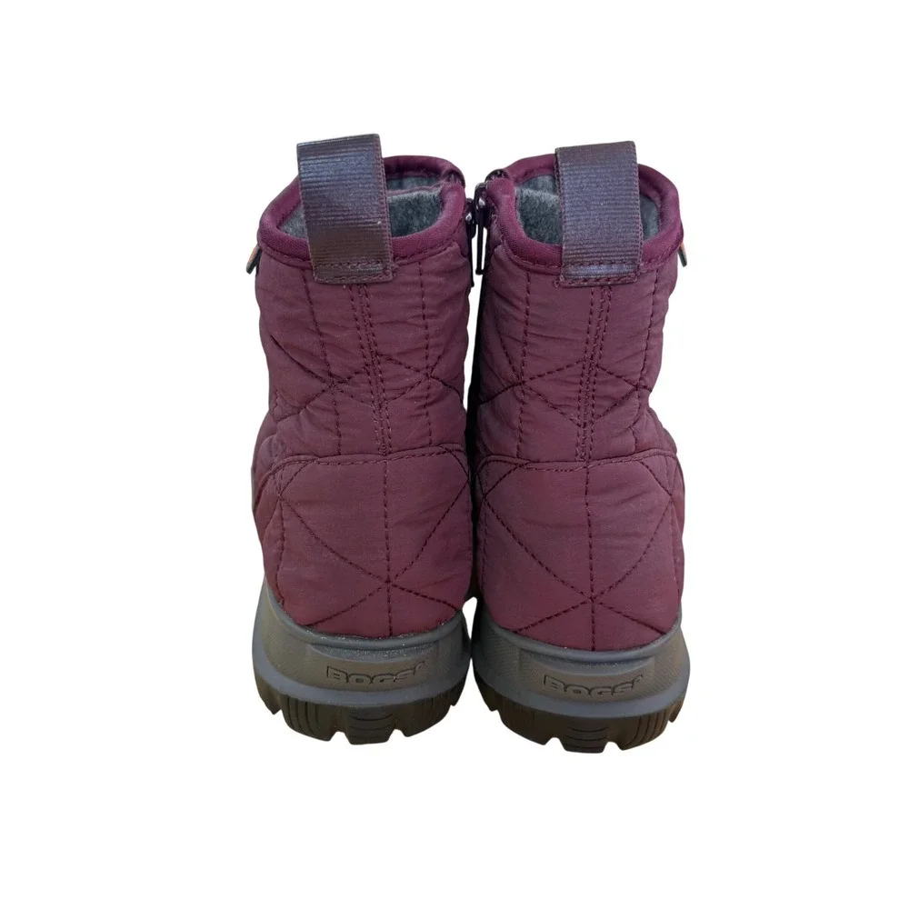 Bogs Snowday Low Boots Size 7 Burgundy Quilted Waterproof Winter Insulated Gorp